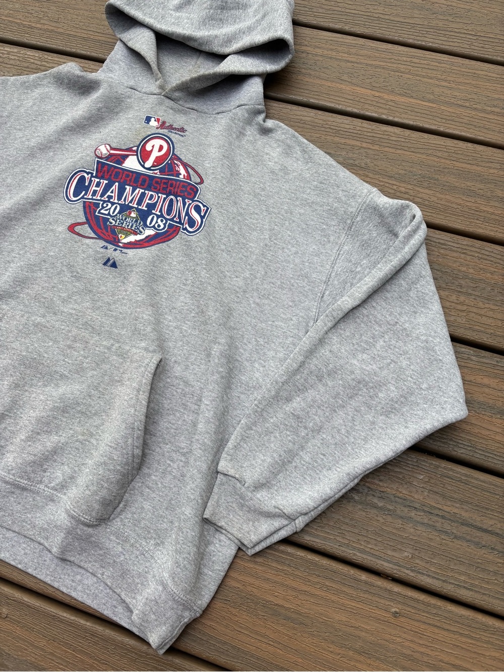 Vintage Philadelphia Phillies 2008 World Champions Majestic Hoodie Gray Mens XL - Picture 4 of 11